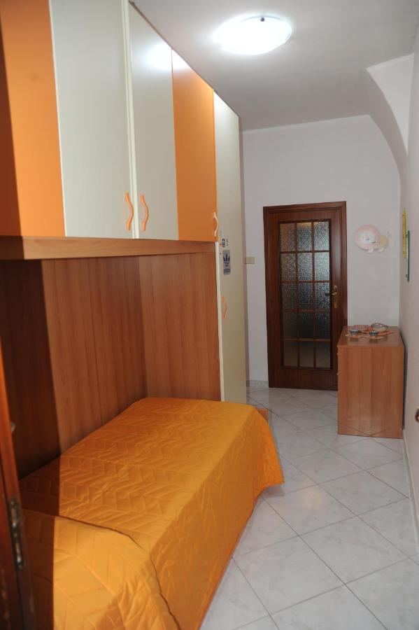 Casa Vacanze Il Nespolo Catânia Exterior foto